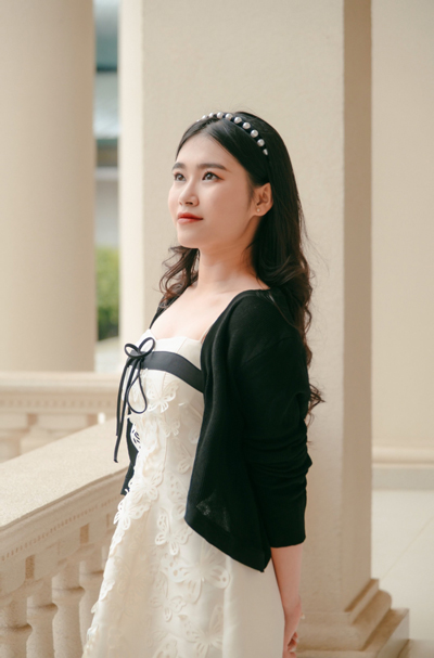 T&acirc;n sinh vi&ecirc;n bước khỏi v&ugrave;ng an to&agrave;n - Ảnh 3.