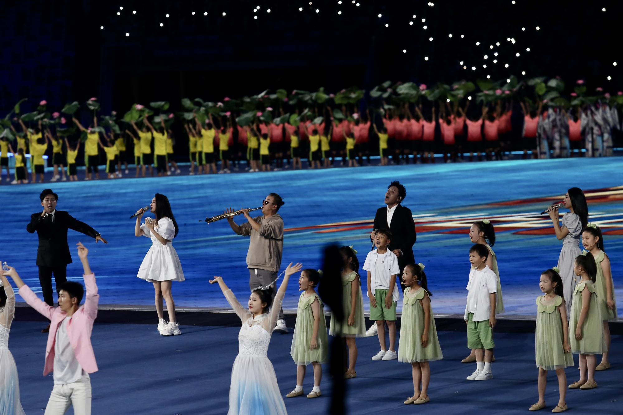 Khai mạc ASIAD 19: Từ tr&aacute;i tim đến tr&aacute;i tim, hướng về ch&acirc;u &Aacute; - Ảnh 31.