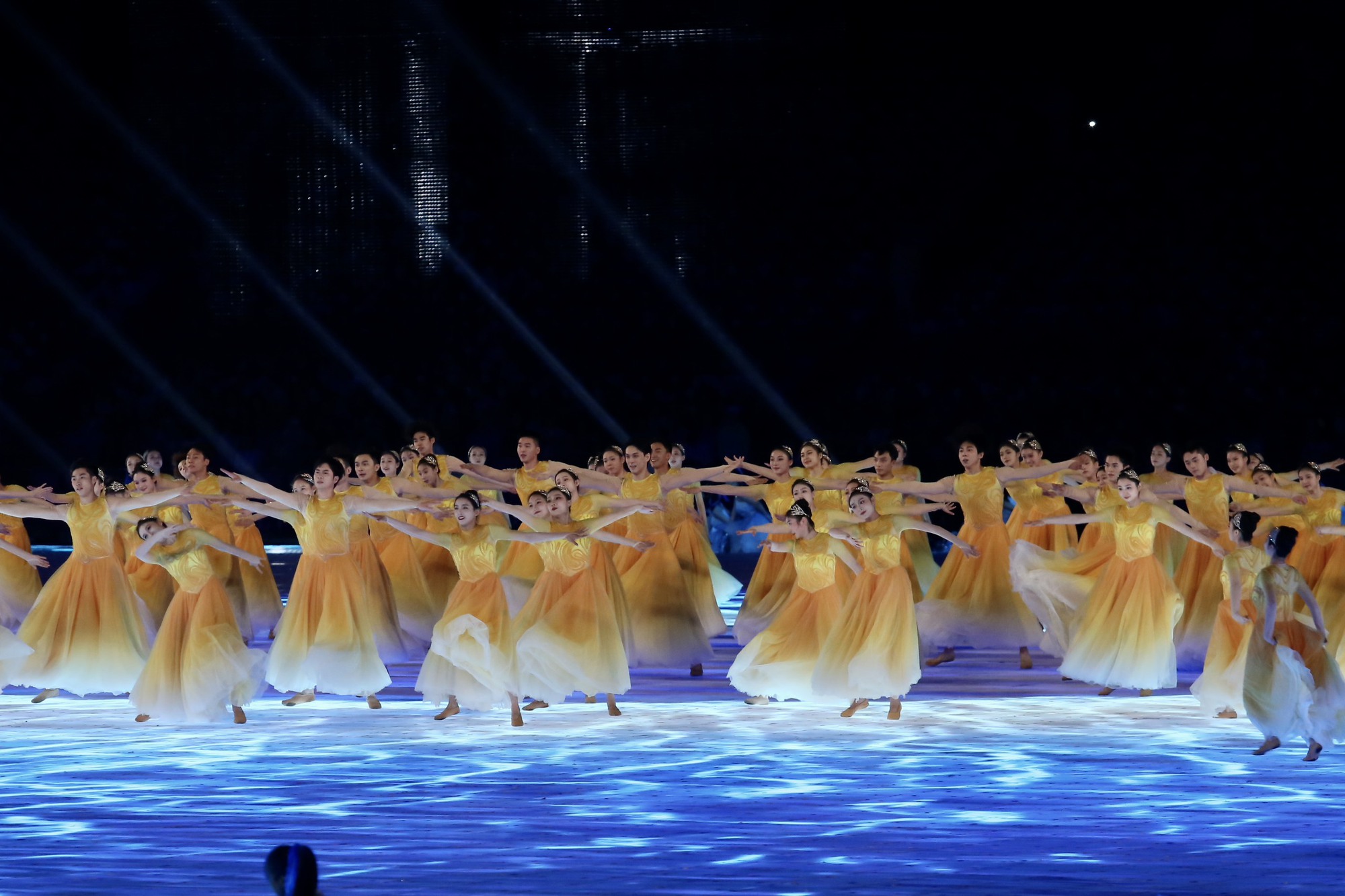 Khai mạc ASIAD 19: Từ tr&aacute;i tim đến tr&aacute;i tim, hướng về ch&acirc;u &Aacute; - Ảnh 33.