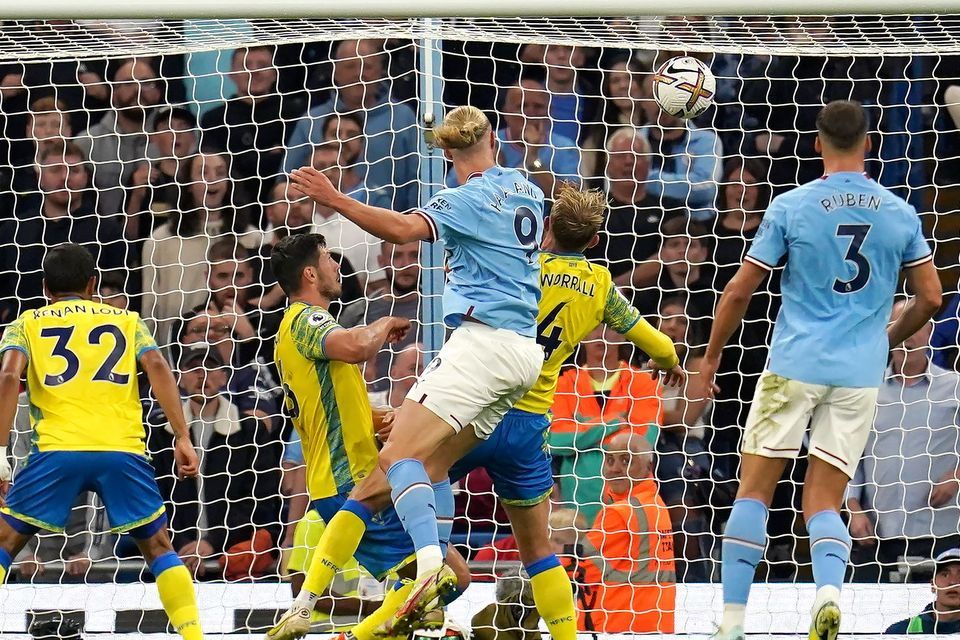 Man City chờ hủy diệt Nottingham Forest, Man United khó đá với Burnley - Ảnh 4.