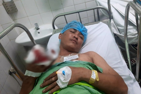 Tranh chấp đất ở Long An, 4 cha con bị chém dã man - Ảnh 4.