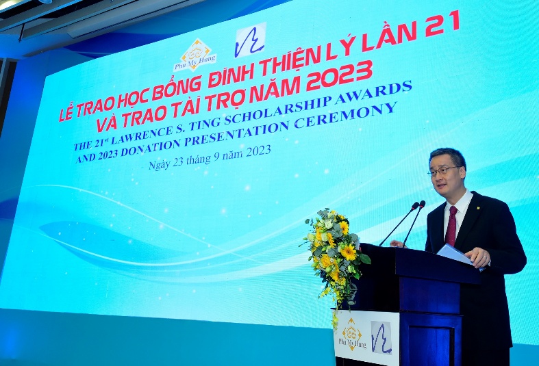 Phú Mỹ Hưng và Quỹ Đinh Thiện Lý trao học bổng gần 8 tỉ đồng - Ảnh 5.