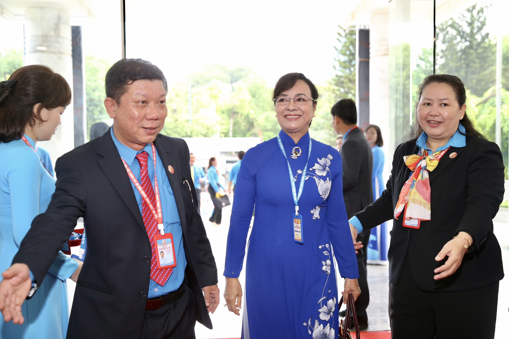 L&atilde;nh đạo Th&agrave;nh ủy TP HCM v&agrave; Tổng LĐLĐ Việt Nam đến dự phi&ecirc;n bế mạc Đại hội XII C&ocirc;ng đo&agrave;n TP HCM - Ảnh 9.