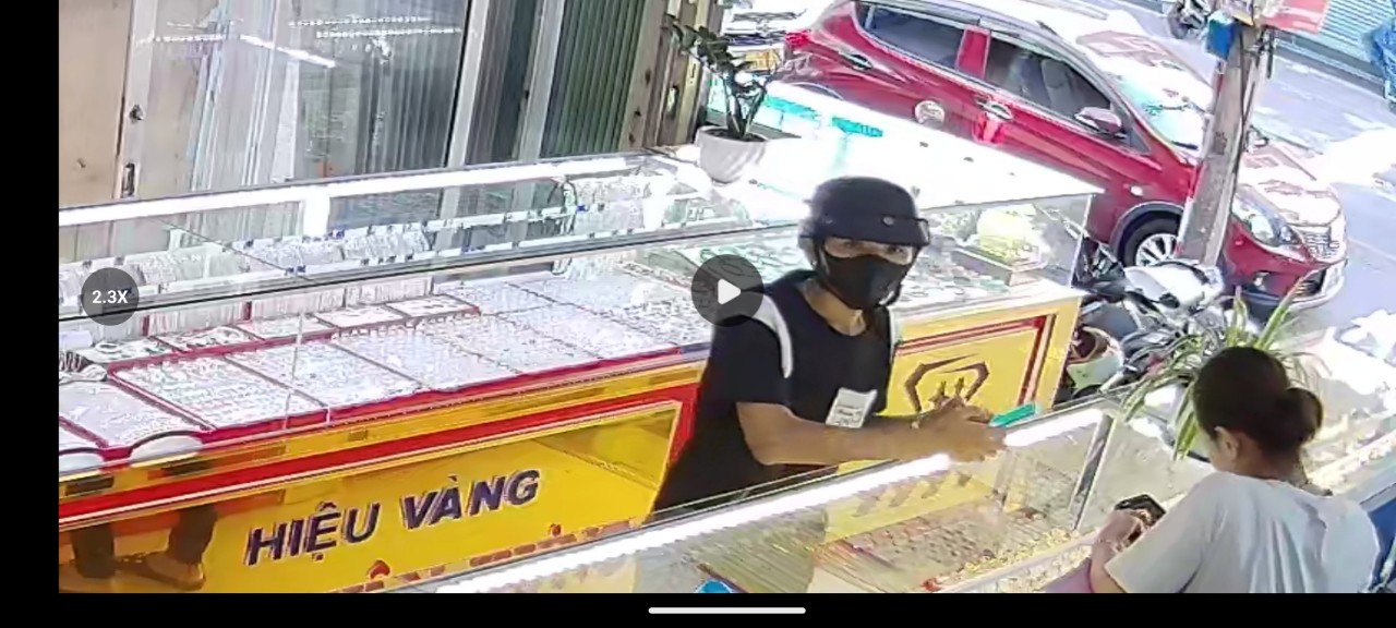 Nam thanh niên 18 tuổi cướp tiệm vàng ở Đà Nẵng