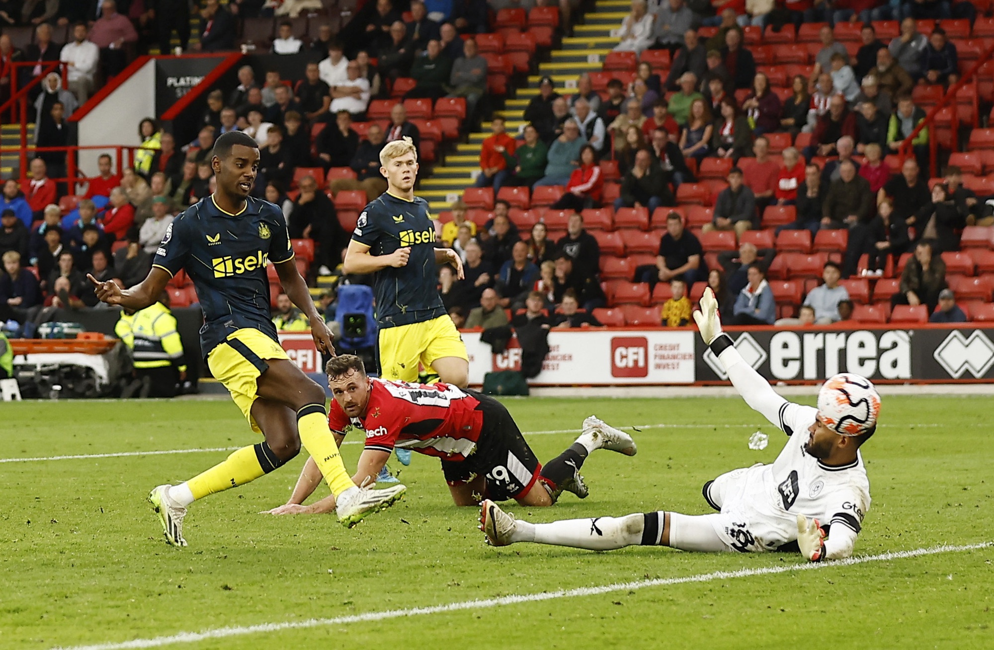 Newcastle thắng "hủy diệt" 8-0 Sheffield United, kỷ lục gây choáng Ngoại hạng Anh