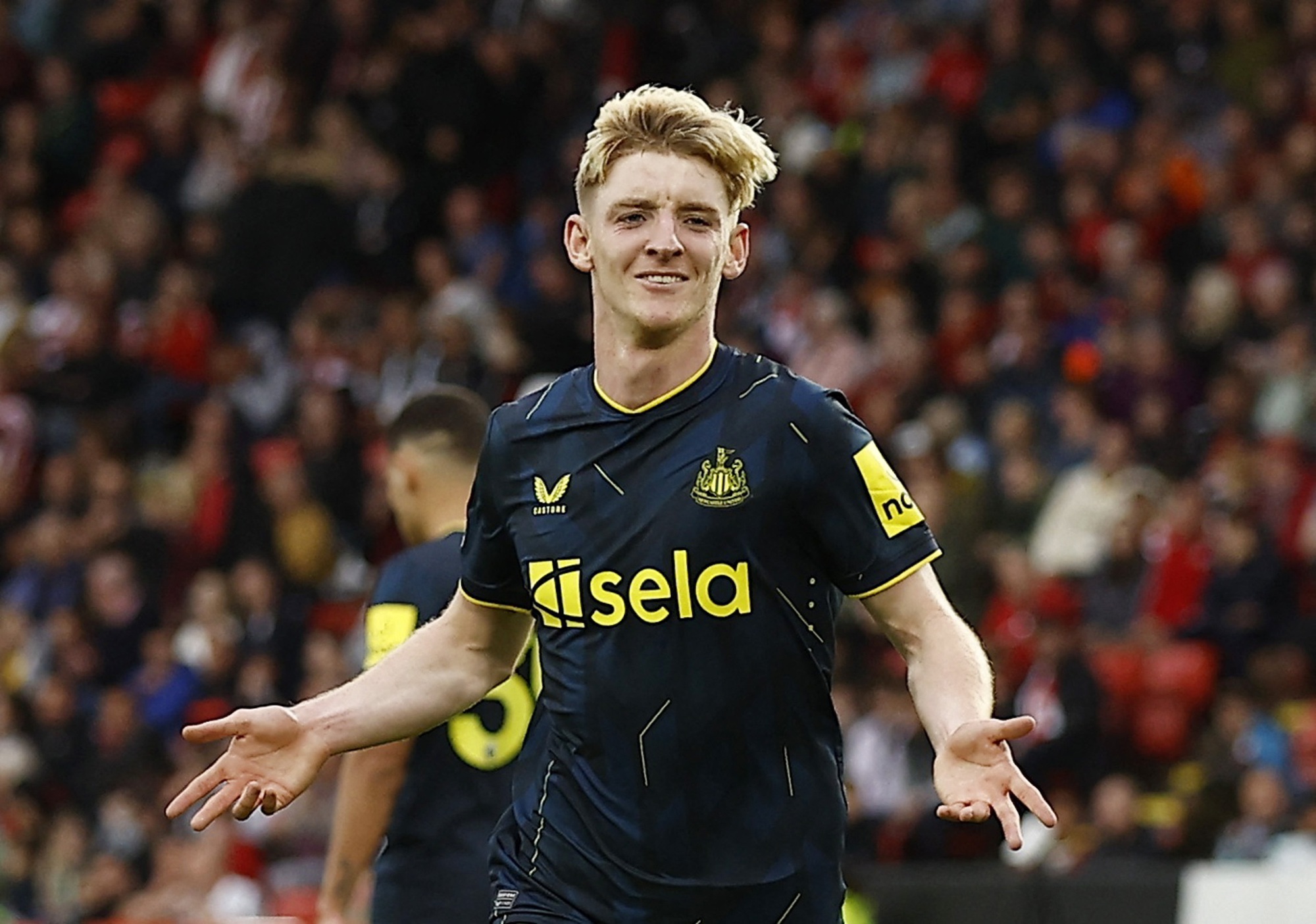 Newcastle thắng hủy diệt 8-0 Sheffield United, kỷ lục cho&aacute;ng v&aacute;ng Ngoại hạng Anh - Ảnh 4.