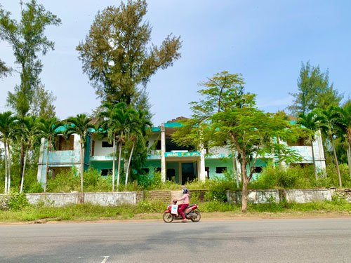 Dự &aacute;n du lịch ở Quảng Ng&atilde;i chết yểu - Ảnh 2.