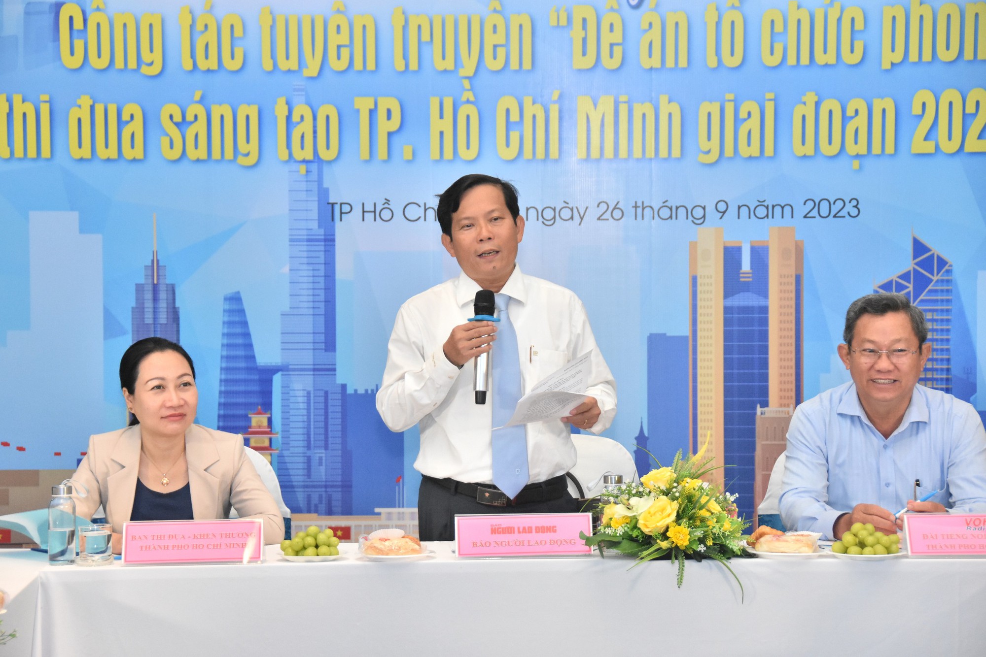 Phối hợp chặt chẽ để tuy&ecirc;n truyền về phong tr&agrave;o thi đua s&aacute;ng tạo của TP HCM - Ảnh 1.