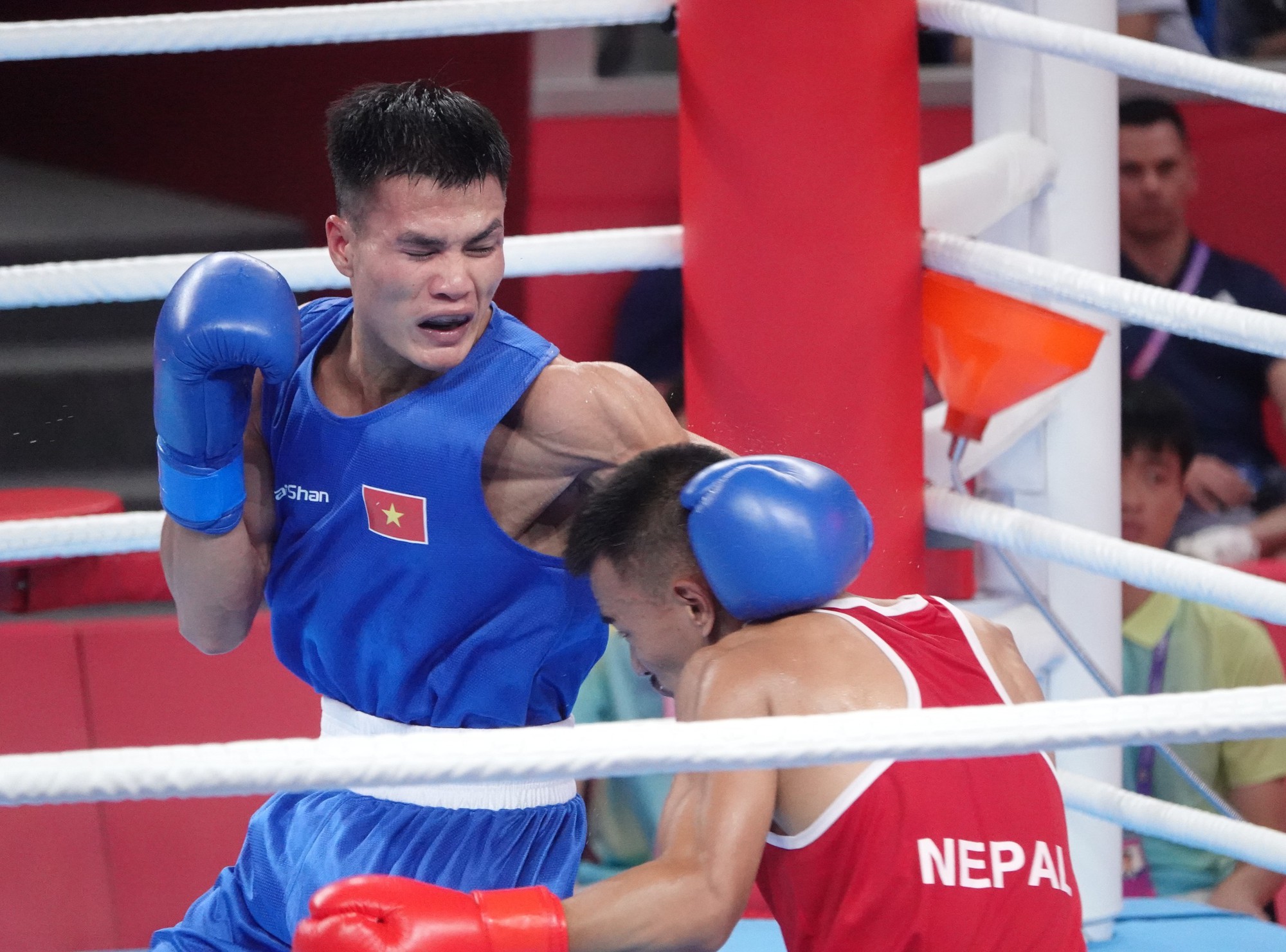 ASIAD 19 ngày 26-9: Nguyễn Huy Hoàng mất ngôi á quân - Ảnh 6.