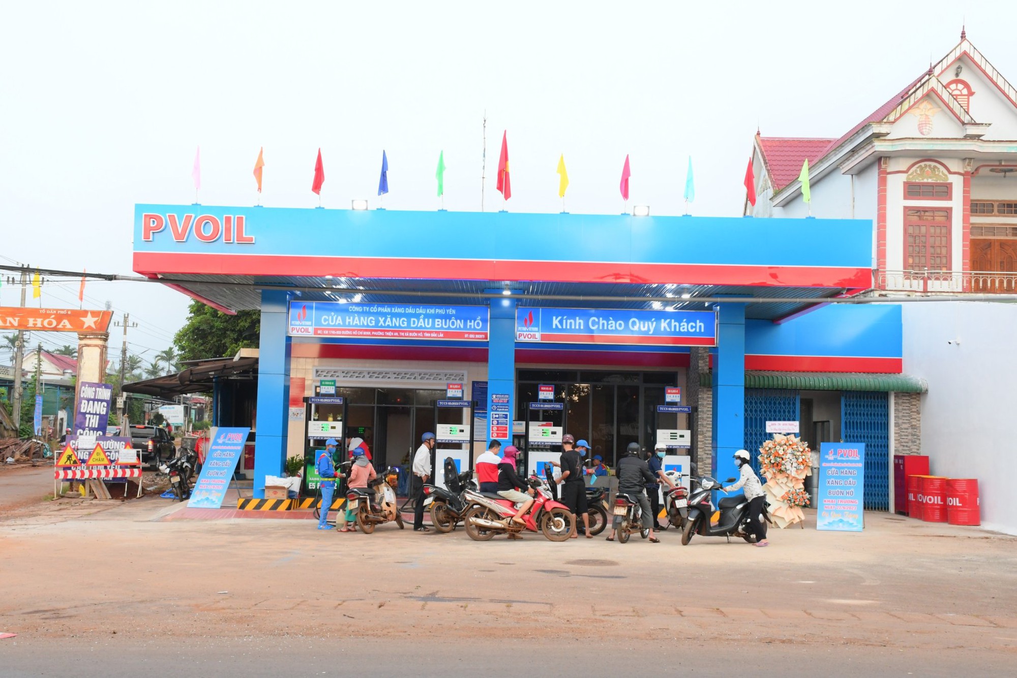 PVOIL khai trương nhiều cửa h&agrave;ng xăng dầu trong th&aacute;ng 9-2023 - Ảnh 4.