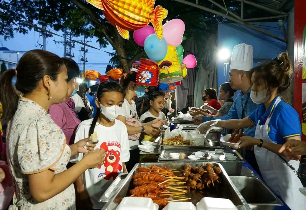 Trung thu ấm &aacute;p cho con c&ocirc;ng nh&acirc;n  - Ảnh 5.