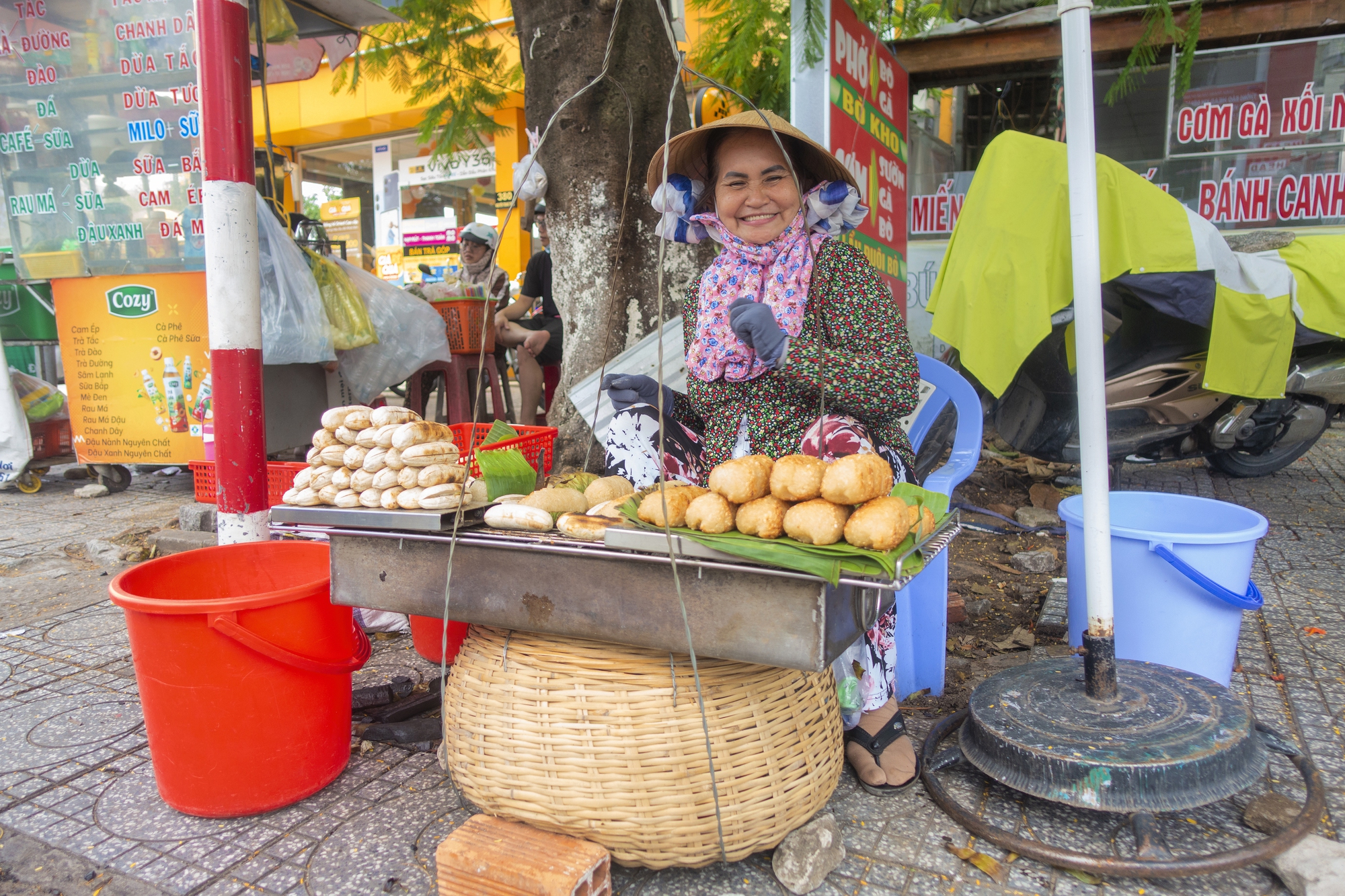 Món ăn vặt dân dã thành đặc sản miền Tây
