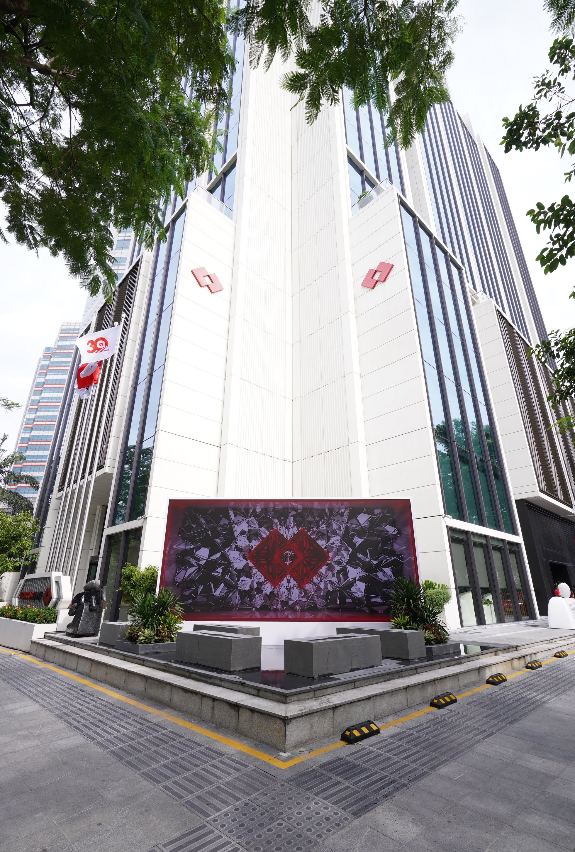 Techcombank khai trương trụ sở mới tại H&agrave; Nội v&agrave; TP HCM - Ảnh 1.