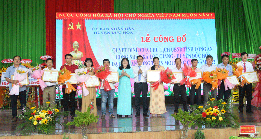 Diện mạo n&ocirc;ng th&ocirc;n thay đổi ở Long An - Ảnh 1.
