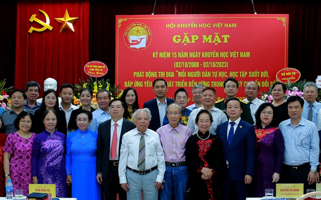 Đất nước muốn phồn vinh, h&ugrave;ng cường, phải xuất ph&aacute;t từ con người - Ảnh 4.