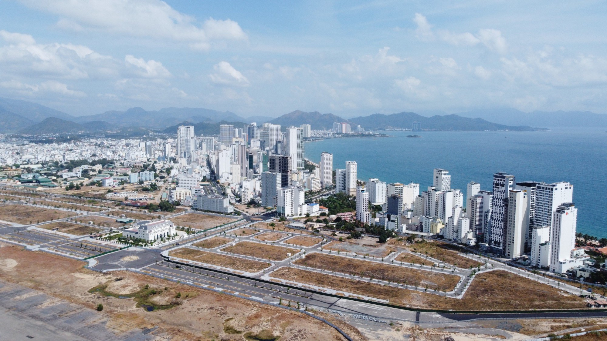 Khánh Hòa kết thúc theo dõi sai phạm tại sân bay Nha Trang cũ