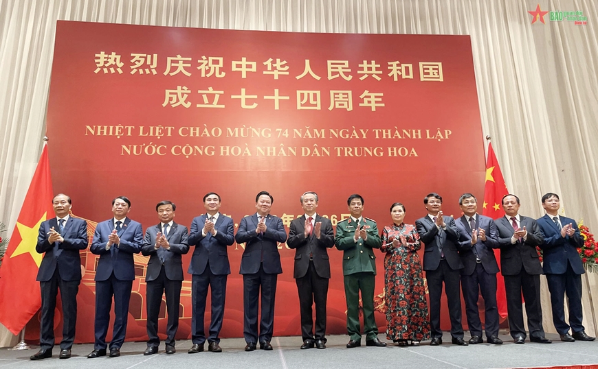 Tổng Bí thư Nguyễn Phú Trọng, Chủ tịch nước Võ Văn Thưởng gửi điện mừng tới Tổng Bí thư, Chủ tịch nước Trung Quốc - Ảnh 2.