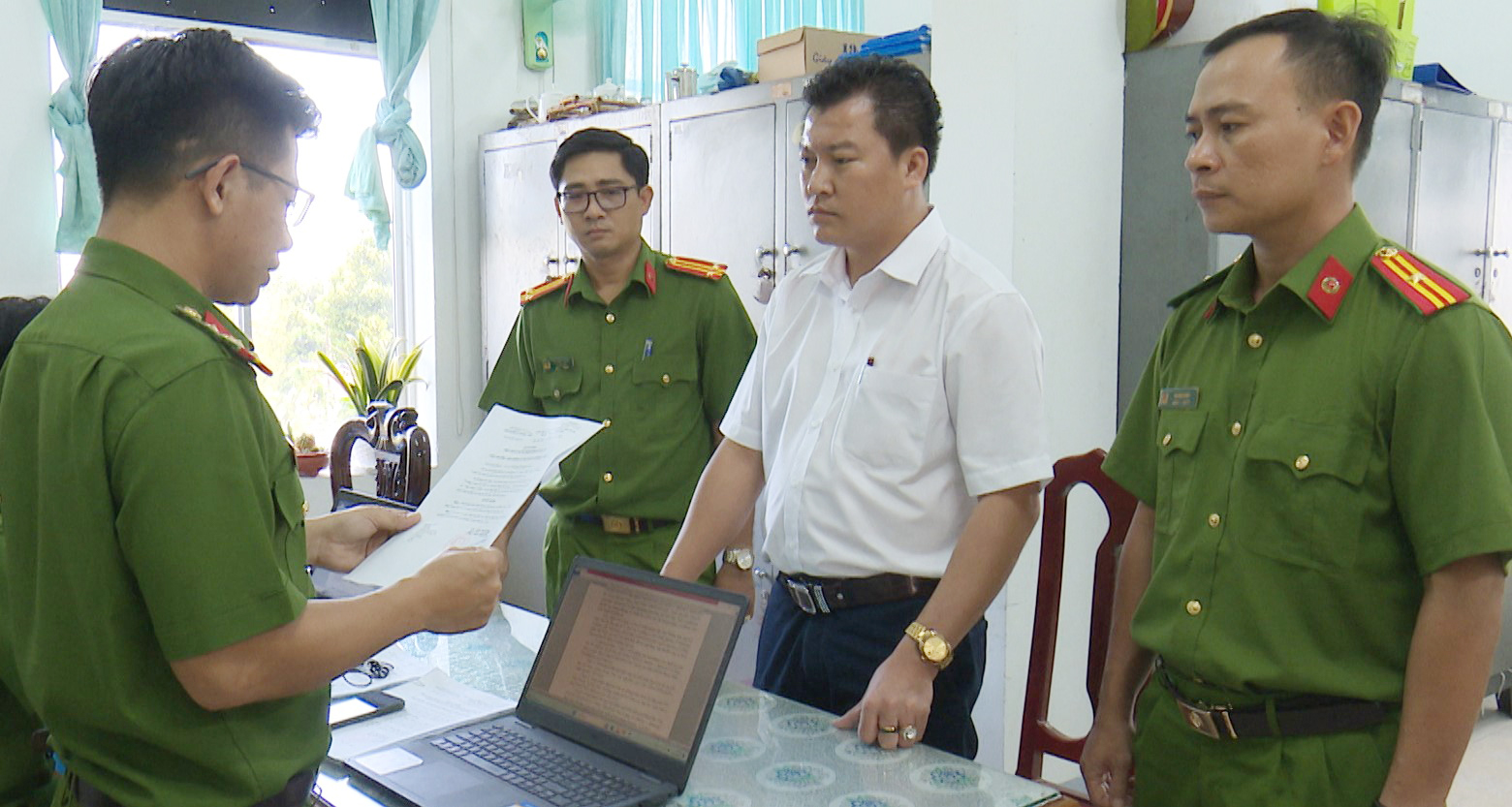 Bắt giam một gi&aacute;m đốc c&ocirc;ng ty ở Bạc Li&ecirc;u   - Ảnh 1.
