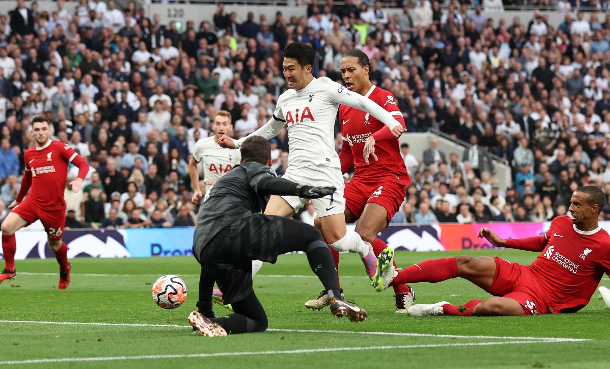 Thẻ đỏ định đoạt đại chiến, Tottenham thắng nghẹt thở Liverpool - Ảnh 5.