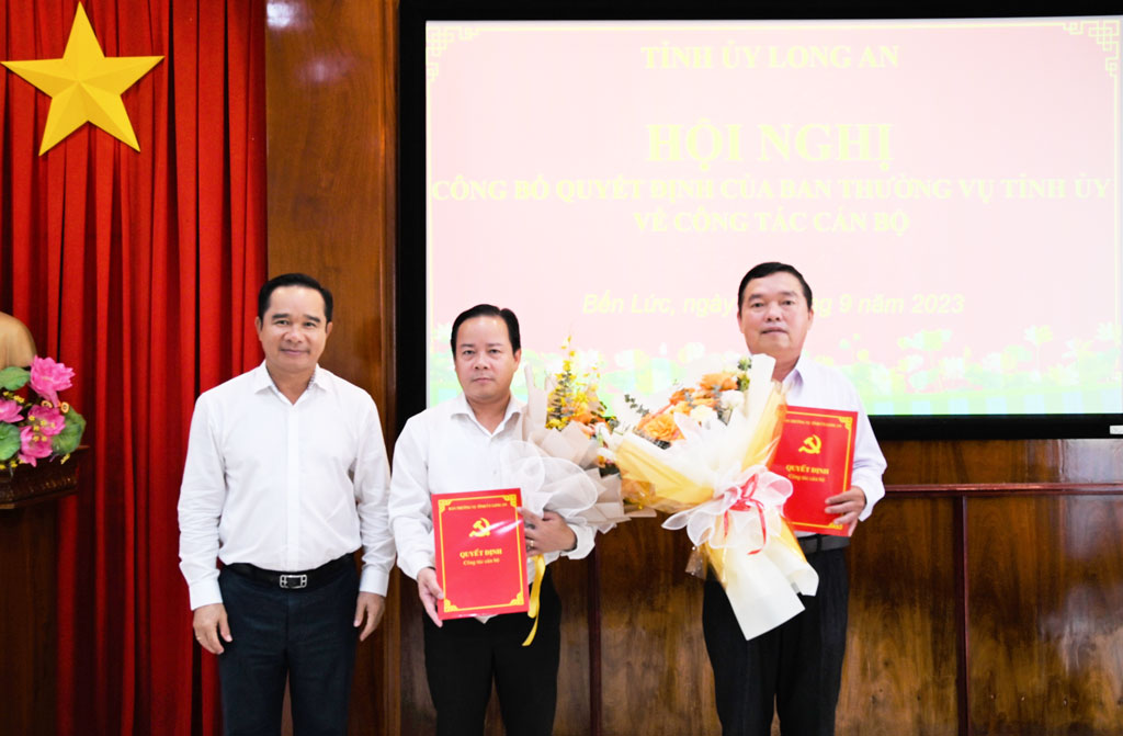 Long An điều động, bổ nhiệm nhiều cán bộ lãnh đạo - Ảnh 2.