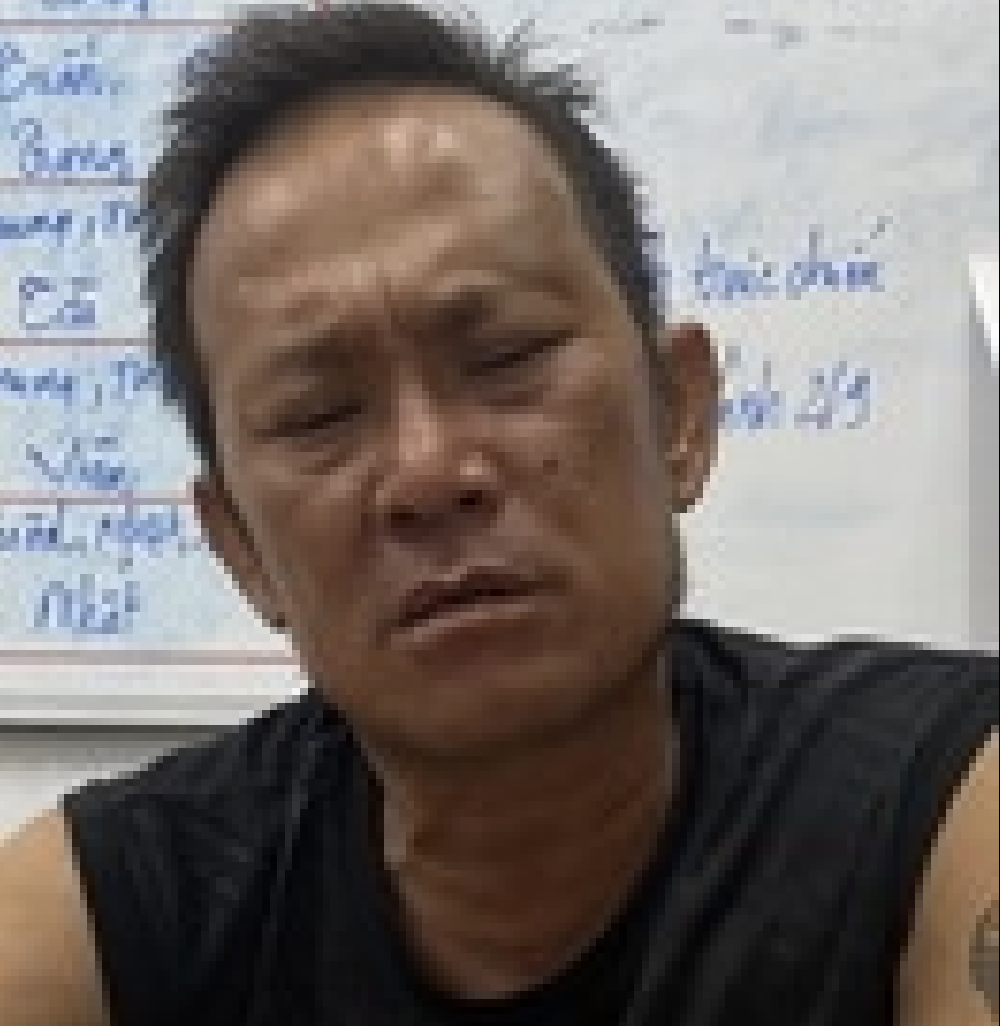 Bị chửi và đánh vì ép phụ nữ uống bia, người đàn ông đâm chết bạn nhậu