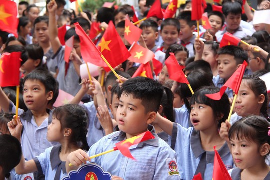 Gần 24 triệu học sinh, sinh vi&ecirc;n khai giảng năm học mới - Ảnh 6.
