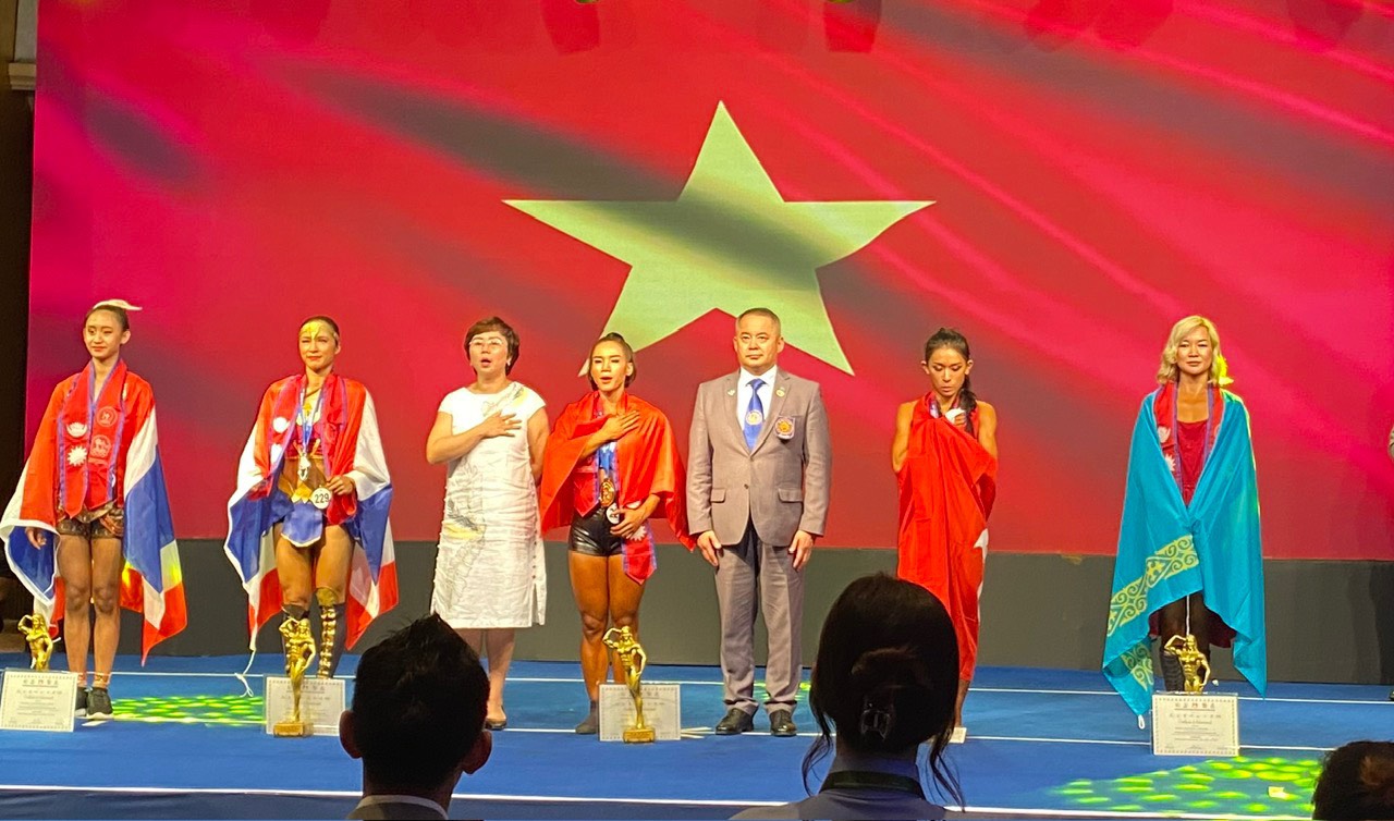 Thể hình Việt giành 3 ngôi vô địch châu Á tại Nepal