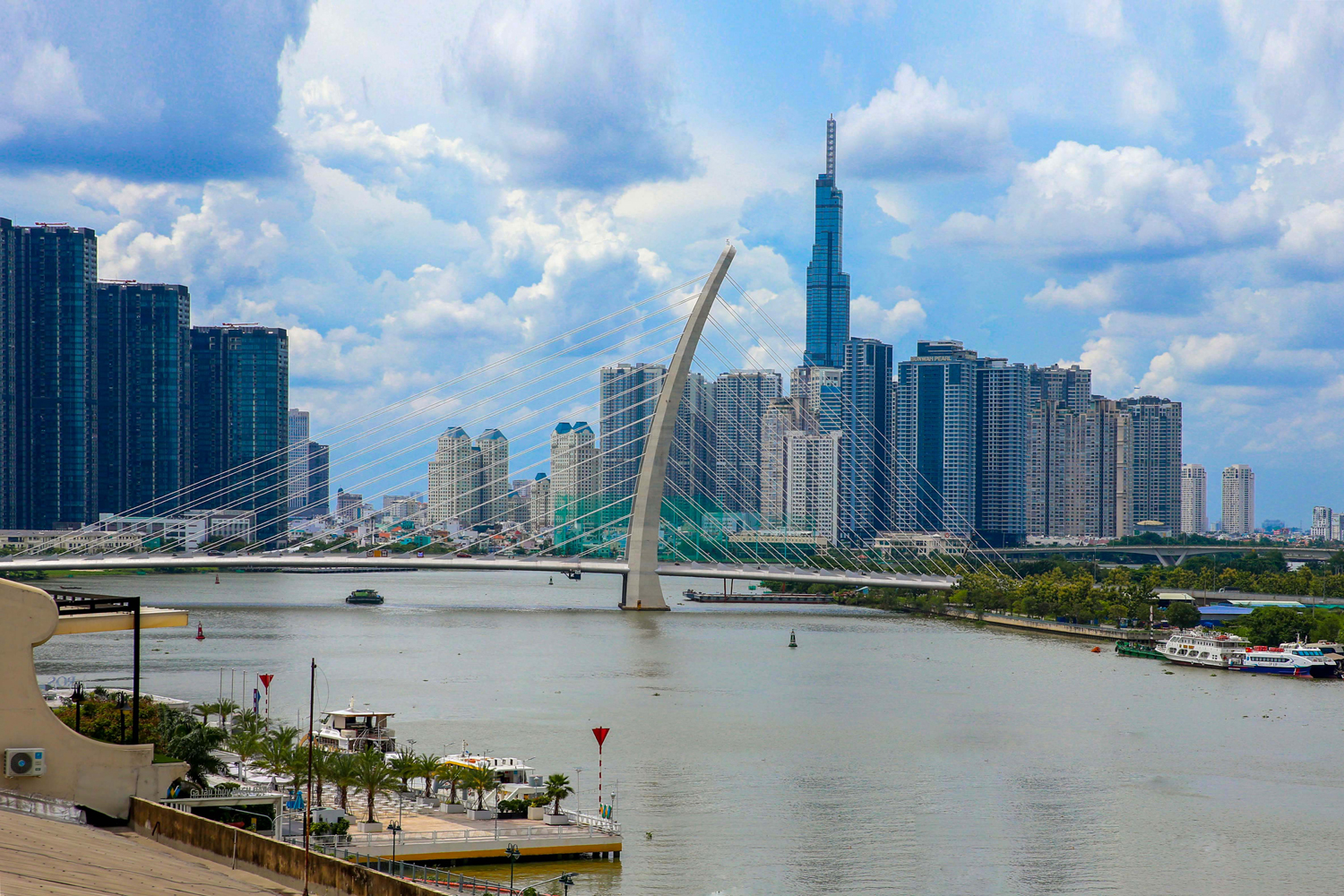 Xẻ núi việc, khơi mạch nguồn công vụ (*): "Đất dụng võ" của người tài