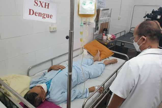 N&ecirc;n x&eacute;t nghiệm sốt xuất huyết ở ng&agrave;y thứ mấy? - Ảnh 1.