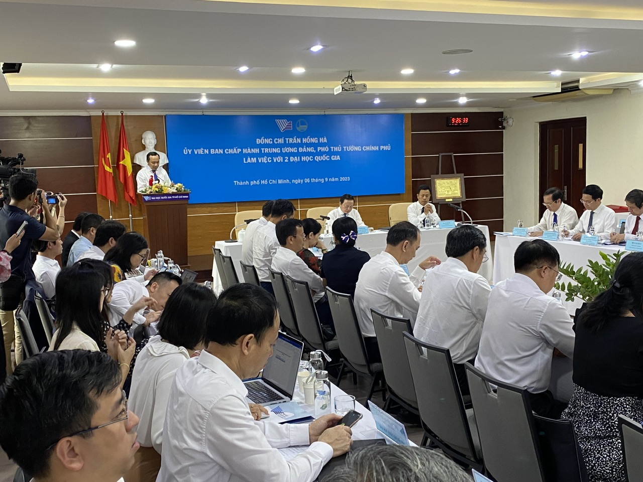 Năm kiến nghị của ĐHQG TP HCM với Ch&iacute;nh phủ - Ảnh 2.