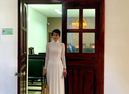 TP HCM: Cô giáo "uống thuốc ngủ trước mặt hiệu trưởng" kiện nhà trường