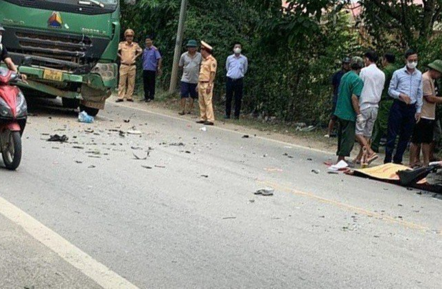 Va chạm xe "hổ vồ", nam thanh niên đi xe máy tử vong