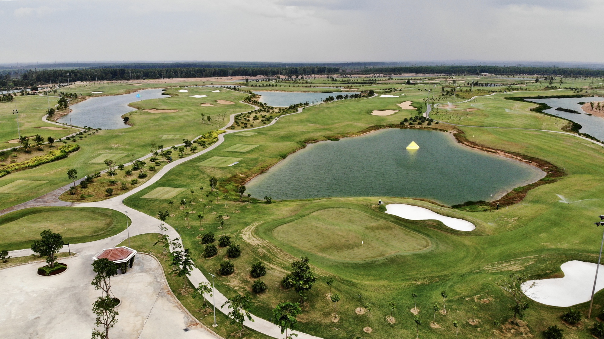 Giải Golf T&ocirc;i y&ecirc;u Việt Nam: To&agrave;n cảnh s&acirc;n đấu v&agrave; c&aacute;c c&ocirc;ng t&aacute;c chuẩn bị cuối c&ugrave;ng - Ảnh 11.