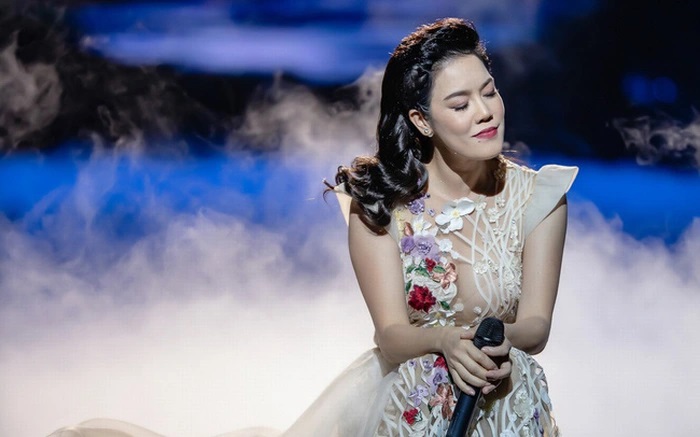 L&yacute; do ca sĩ Thu Phương đi ngủ vẫn trang điểm, mặc đồ đẹp

- Ảnh 2.