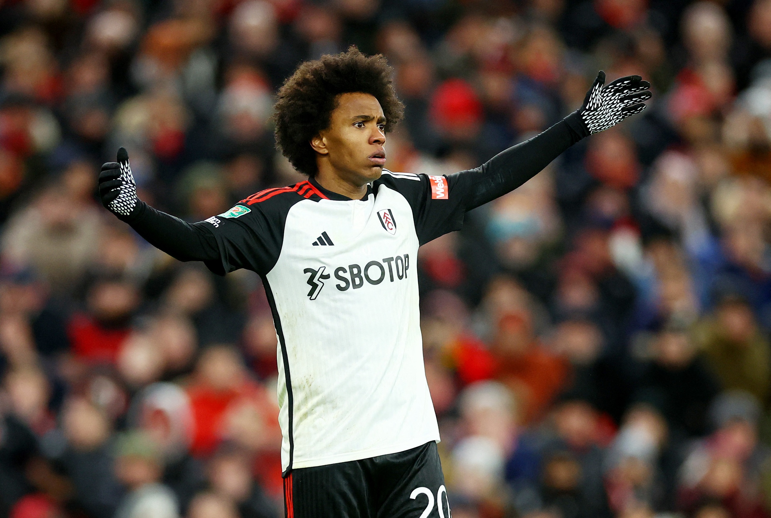 Ngược dòng đẳng cấp, Liverpool hạ Fulham ở bán kết League Cup- Ảnh 2.