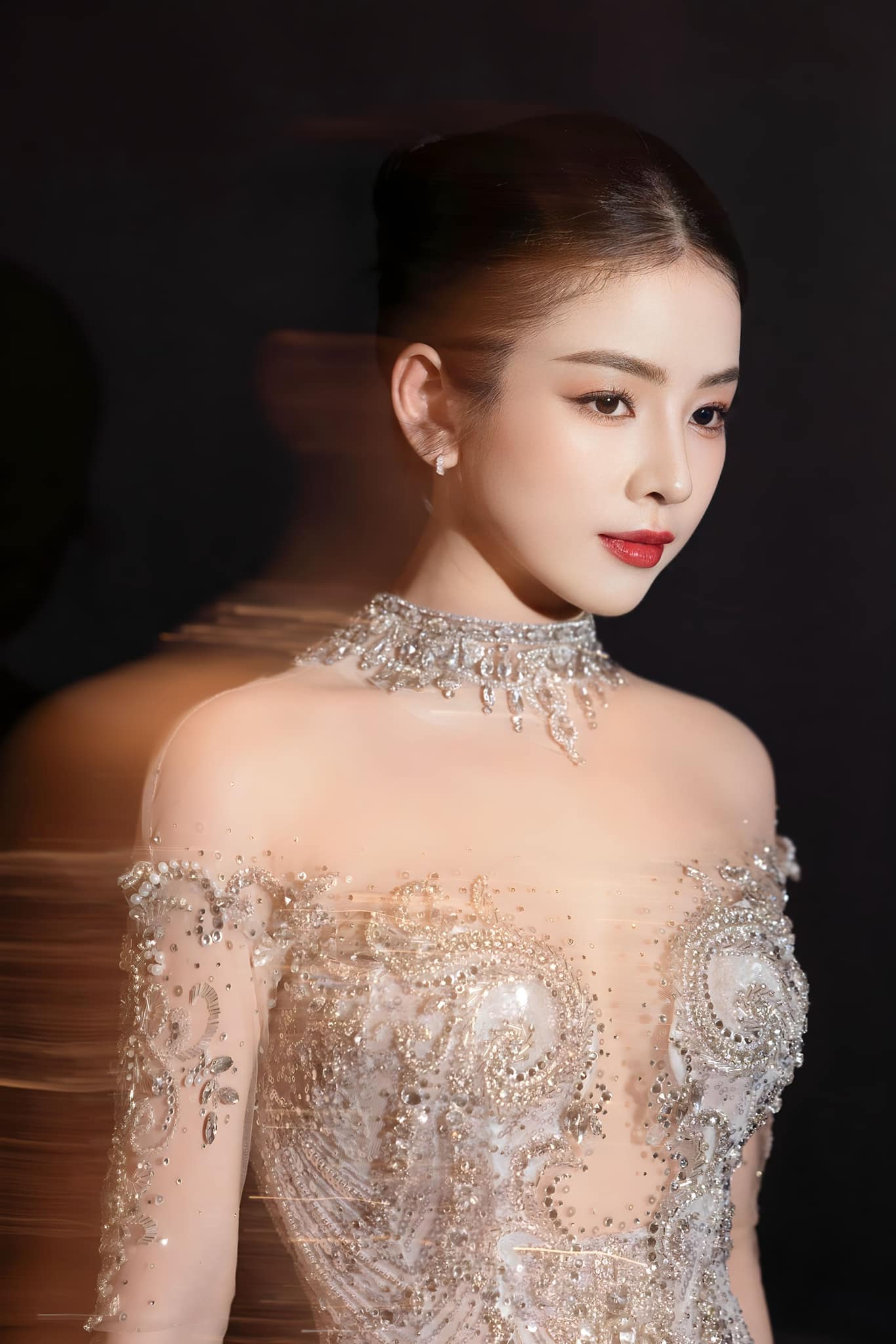 Showbiz Việt: Hậu tan vỡ, loạt mỹ nhân khoe sắc rạng ngời!- Ảnh 7.