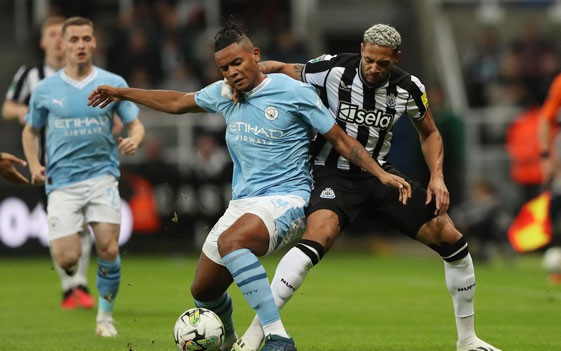 Newcastle - Man City: Sức mạnh nhà vô địch