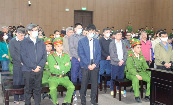 H&ocirc;m nay, t&ograve;a tuy&ecirc;n &aacute;n 2 cựu bộ trưởng trong vụ Việt &Aacute;- Ảnh 1.