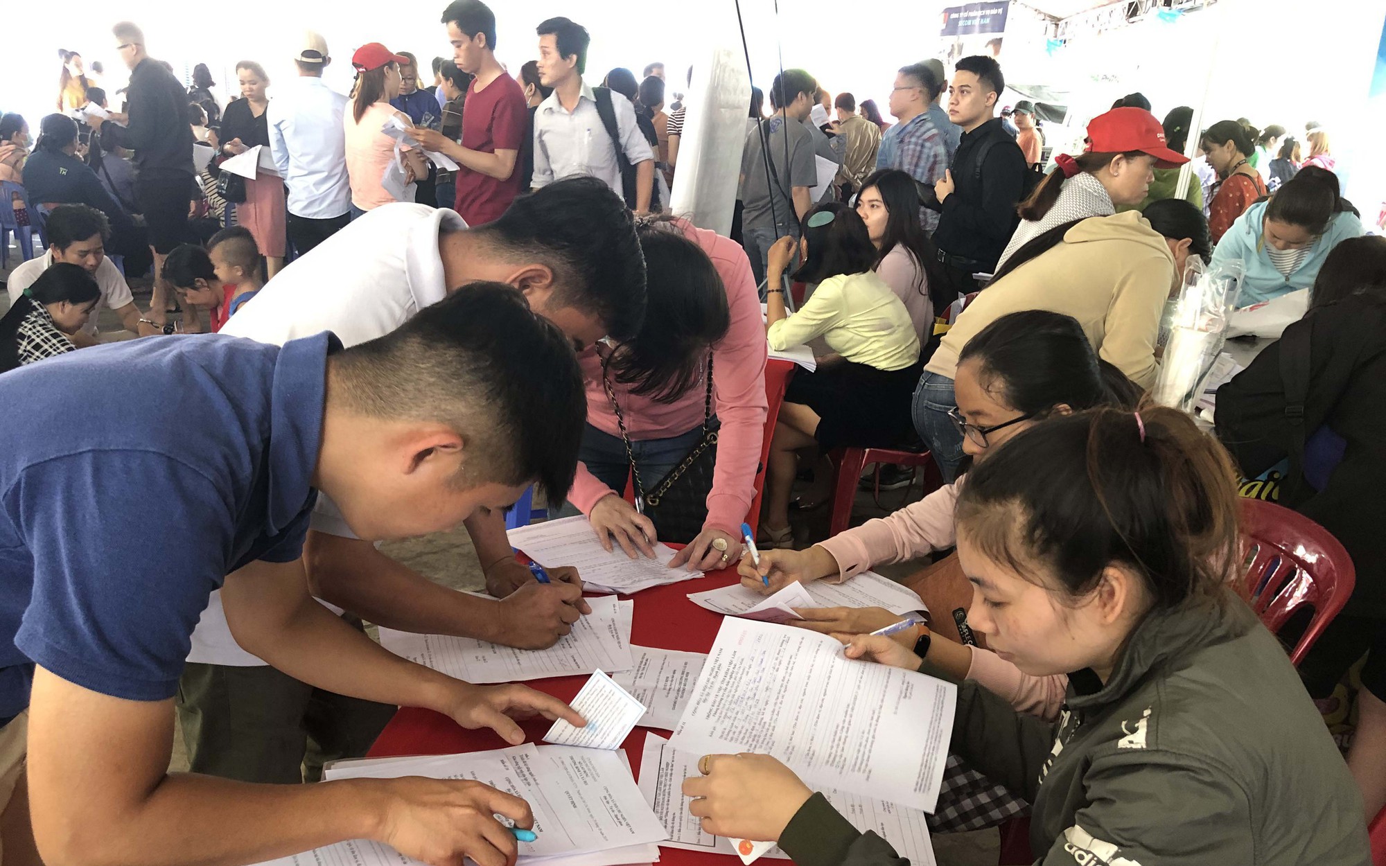 Người lao động cần chuẩn bị g&igrave; để được hưởng trợ cấp thất nghiệp