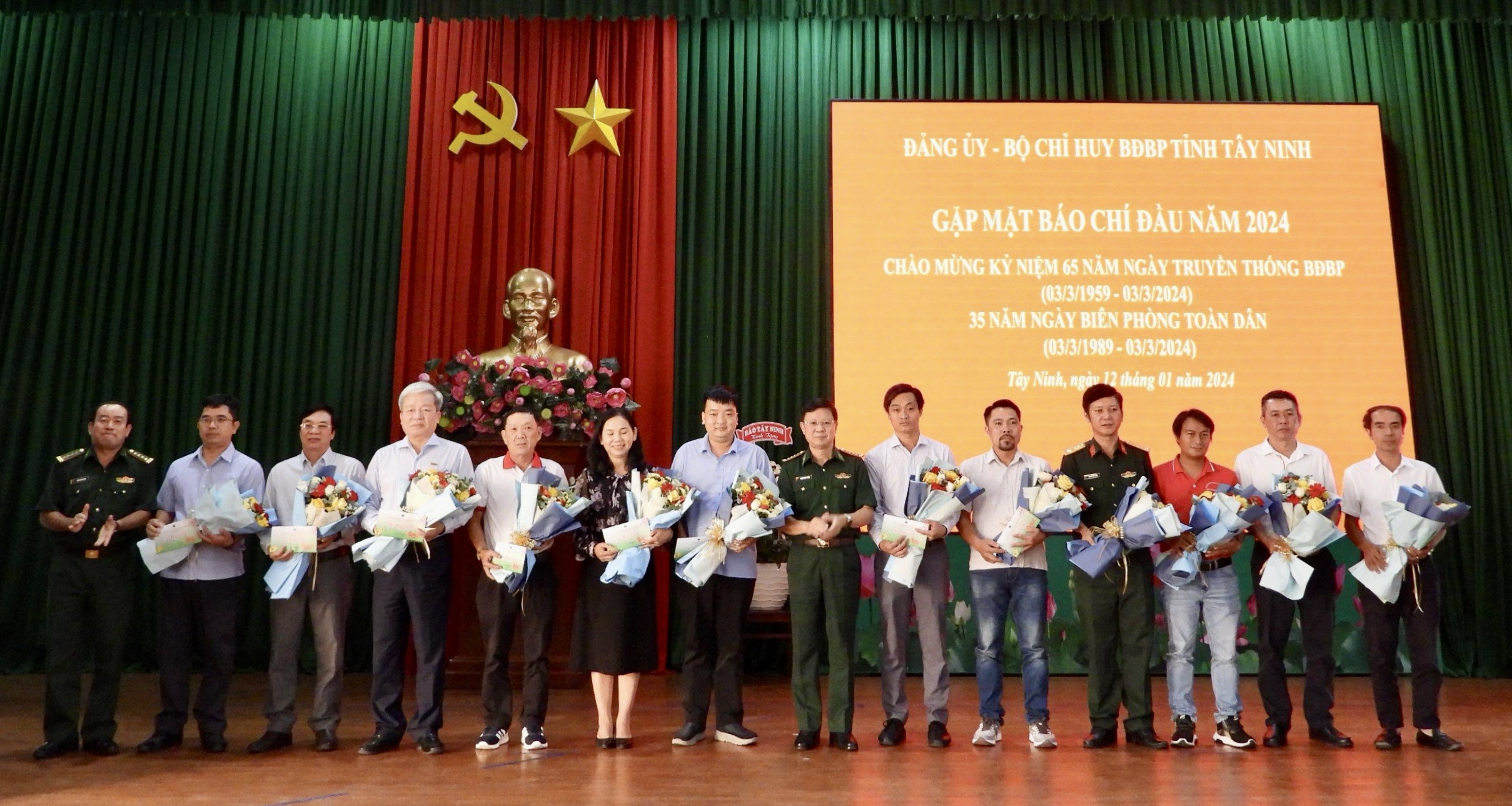 B&aacute;o ch&iacute; đ&oacute;ng g&oacute;p lớn trong việc bảo vệ chủ quyền bi&ecirc;n giới ở T&acirc;y Ninh- Ảnh 2.
