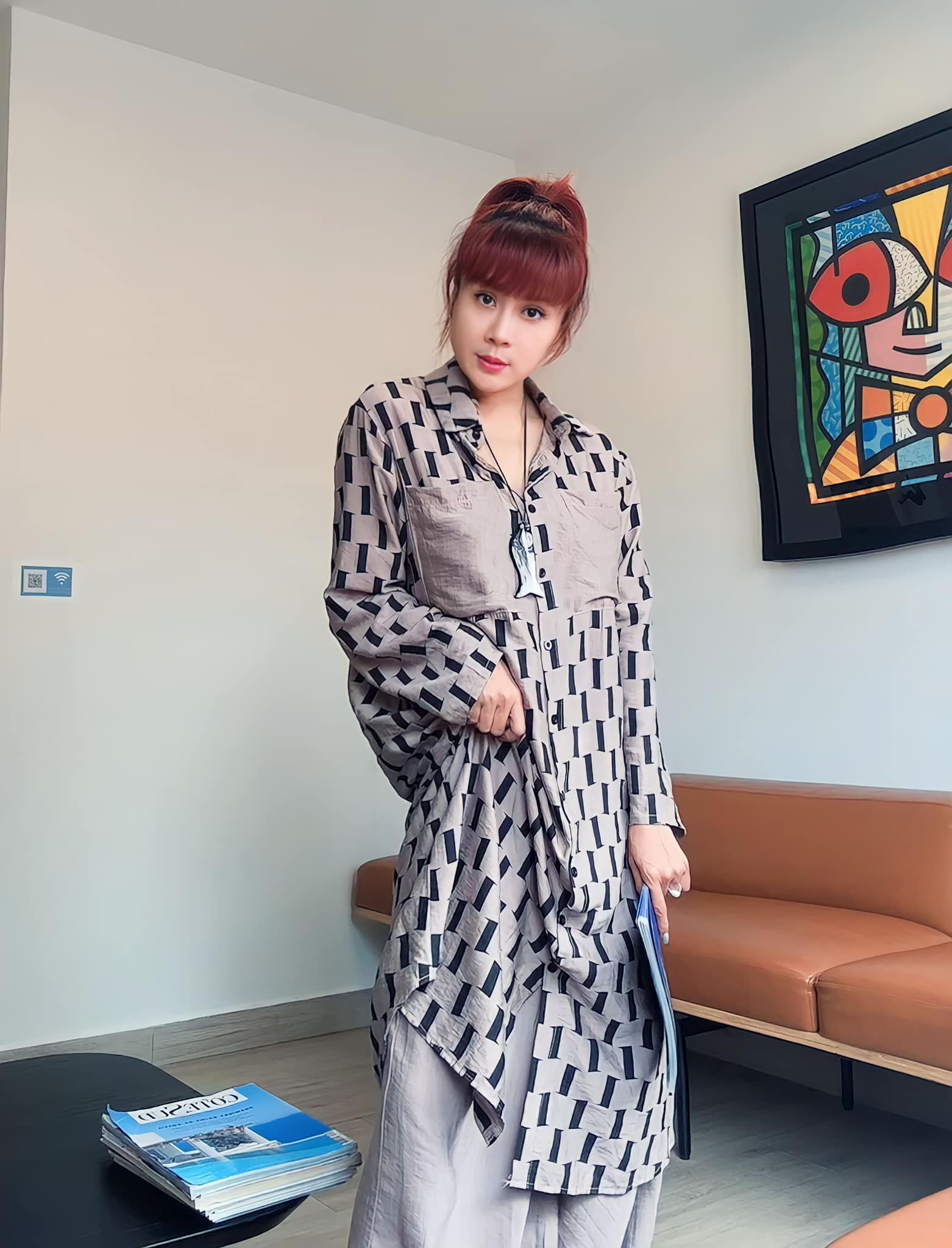 Vụ Lưu Thiên Hương bị "tác động vật lý": Nhạc viện TPHCM xử lý
- Ảnh 1.