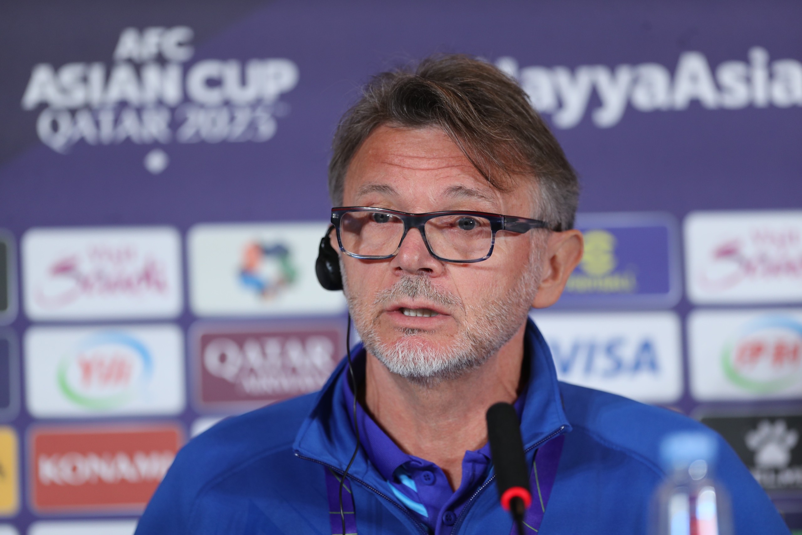 HLV Troussier n&oacute;i g&igrave; trước m&agrave;n so t&agrave;i với tuyển Nhật Bản?- Ảnh 2.