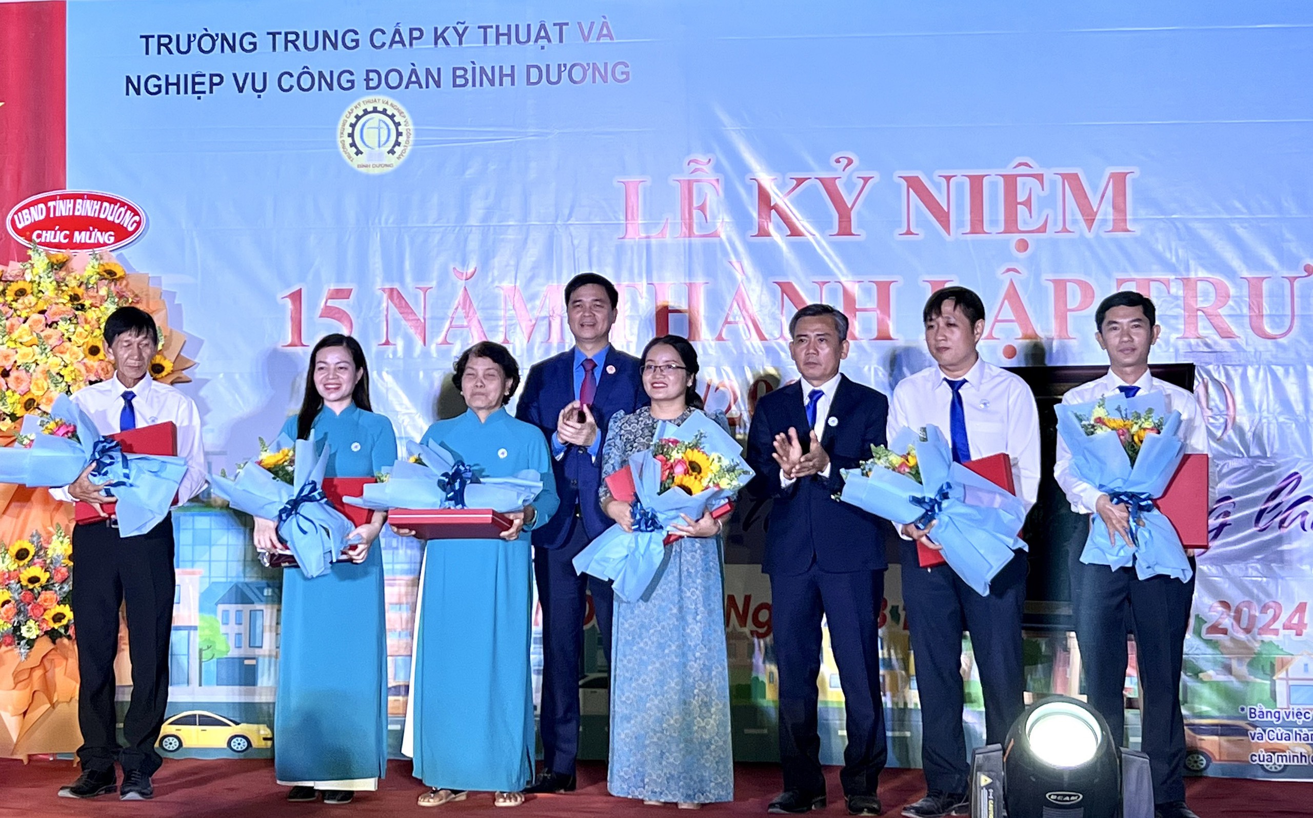 C&aacute;c trường nghề của C&ocirc;ng đo&agrave;n c&oacute; thể miễn, giảm ph&iacute; cho con c&ocirc;ng nh&acirc;n- Ảnh 1.