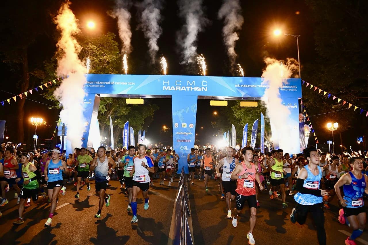 11.000 người chạy khai xu&acirc;n tại HCMC Marathon 2024- Ảnh 1.