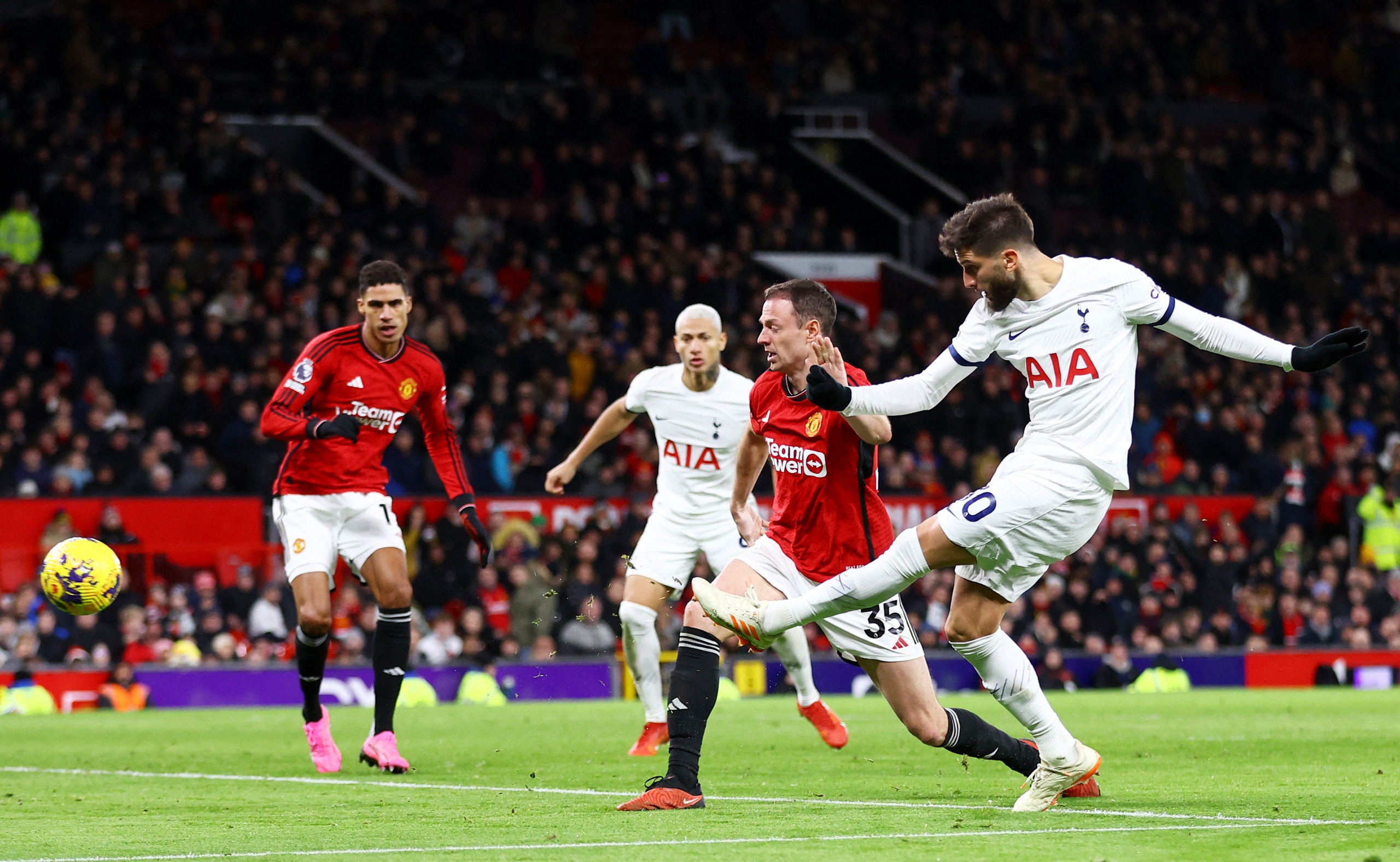 Rashford - Hojlund tỏa s&aacute;ng, Man United chia điểm nghẹt thở Tottenham- Ảnh 5.