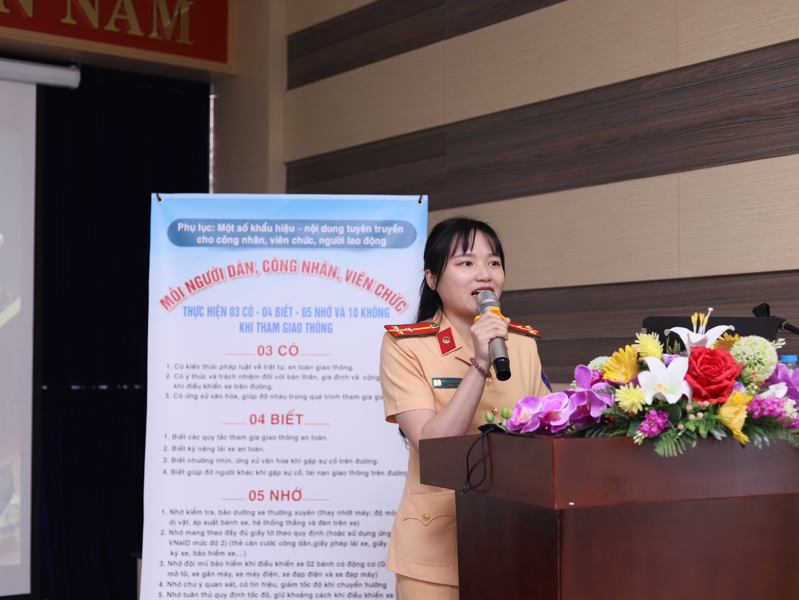 T&agrave;i xế Petrolimex được giải đ&aacute;p: Ăn hoa quả, uống sir&ocirc;.. c&oacute; vi phạm nồng độ cồn kh&ocirc;ng?- Ảnh 3.