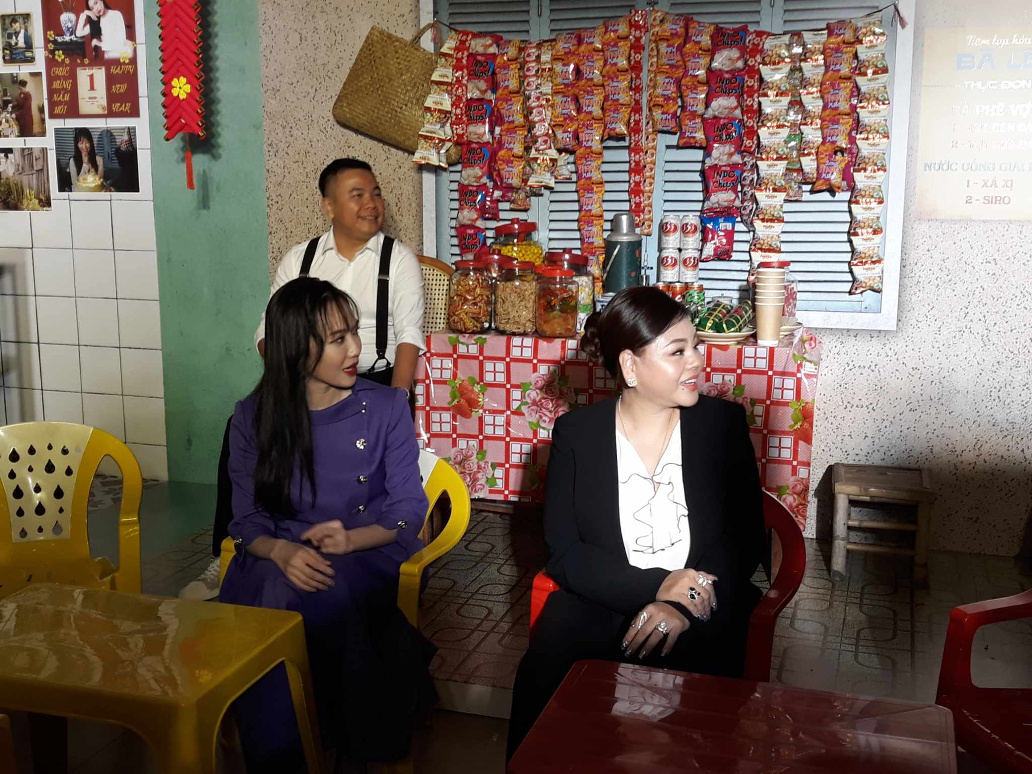 Diệu Nhi &ndash; Anh T&uacute; "hồn ai nấy giữ" khi ra ngo&agrave;i l&agrave;m việc- Ảnh 3.
