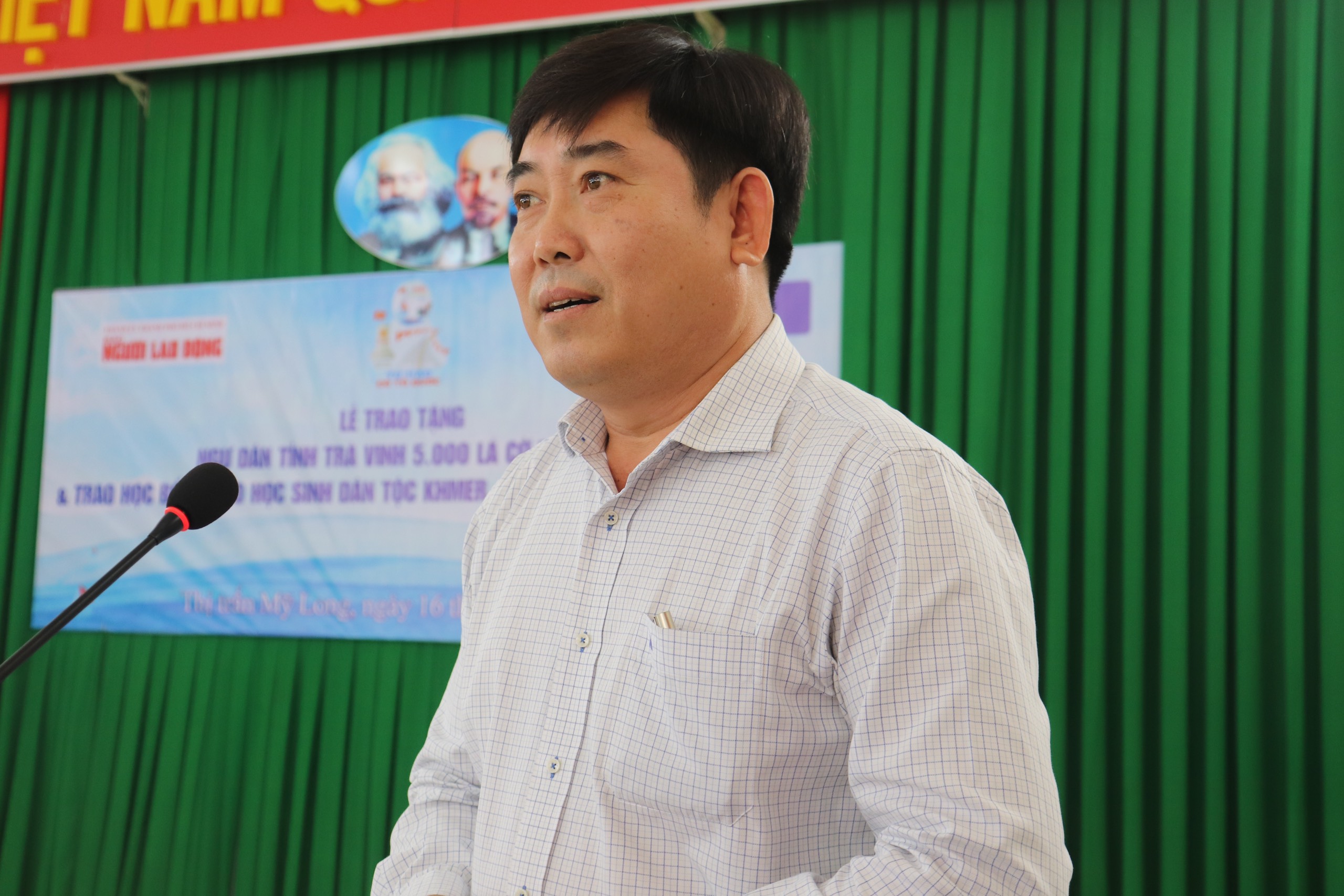 Chương trình ý nghĩa của Báo Người Lao Động tiếp tục đến với Trà Vinh- Ảnh 1.