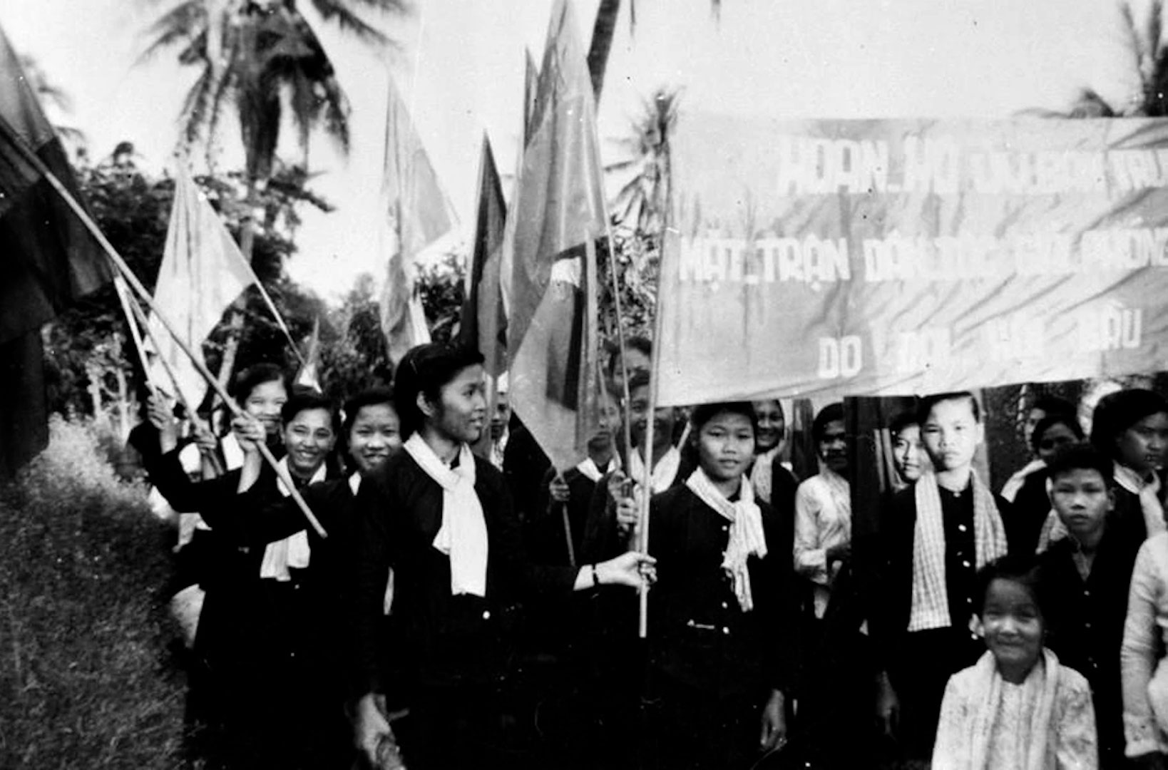 KỶ NIỆM 64 NĂM ĐỒNG KHỞI BẾN TRE (17.1.1960 - 17.1.2024): Tiếng m&otilde;, s&uacute;ng bập dừa&hellip; tạo n&ecirc;n thắng lợi- Ảnh 1.