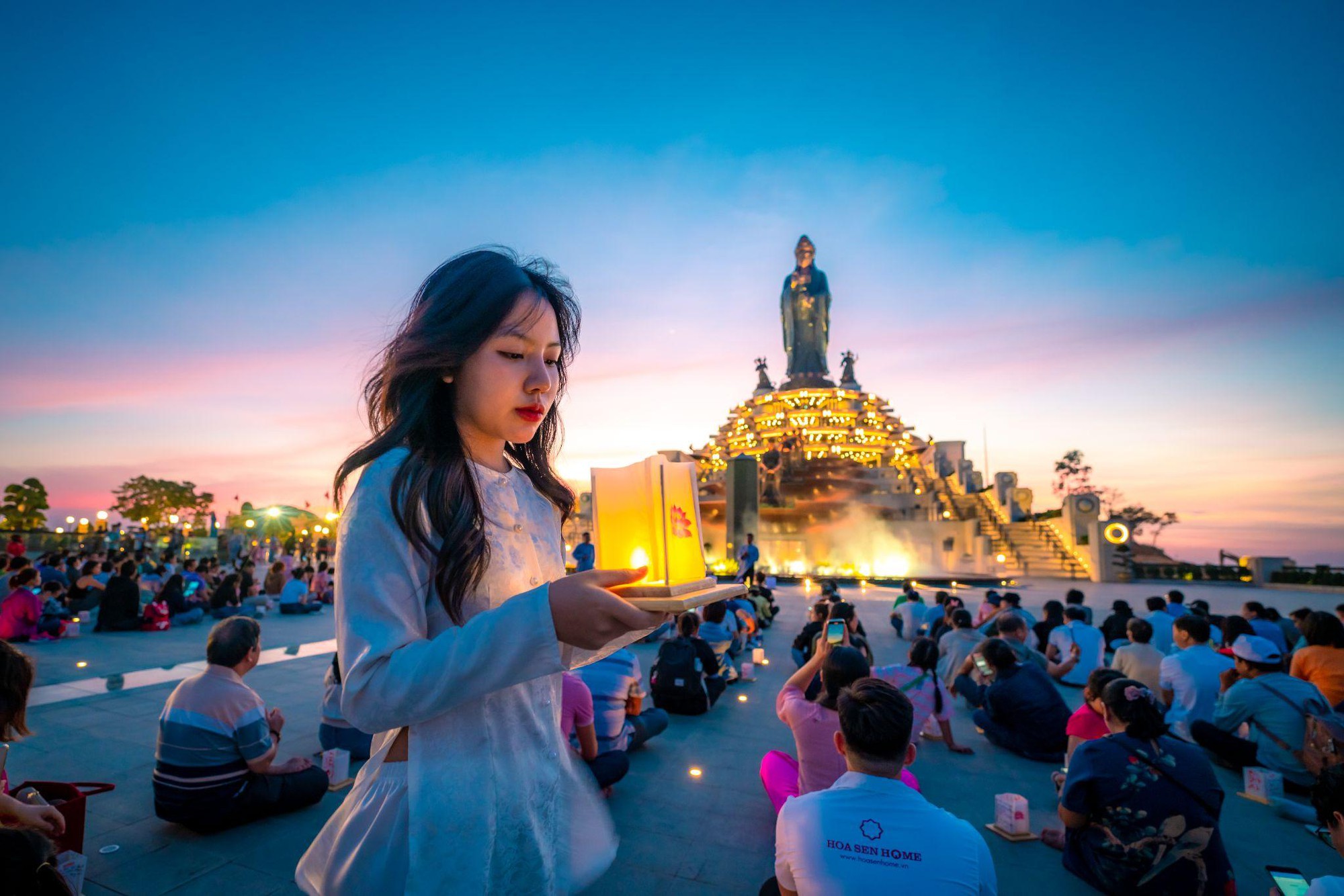 Những khoảnh khắc thiêng liêng trong mùa lễ tạ cuối năm tại núi Bà Đen, Tây Ninh- Ảnh 5.